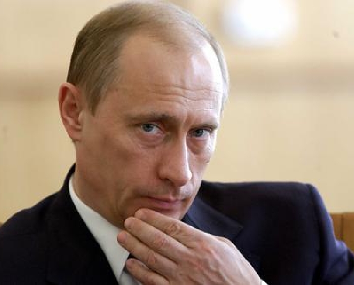 Президент В.Путин освободил от должности ряд высокопоставленных сотрудников МВД РФ