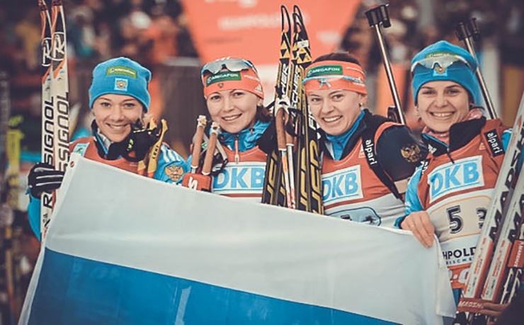 <p>Россиянки завоевали первое место в эстафете на пятом этапе Кубка мира по биатлону.</p>