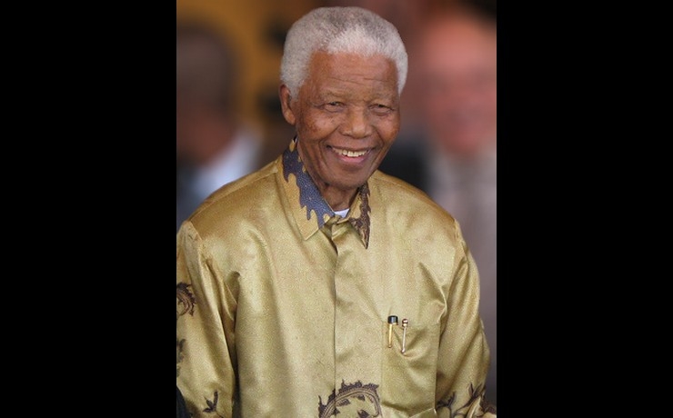 <p>Сегодня, 3 февраля, было обнародовано завещание экс-президента Южно-Африканской Республики Нельсона Манделы, который умер в конце прошлого года. Как сообщает один из местных телеканалов News2, оно исчисляется 46 миллионами южноафриканских рандов, что в долларовом эквиваленте равно 4,1 миллиона.</p>