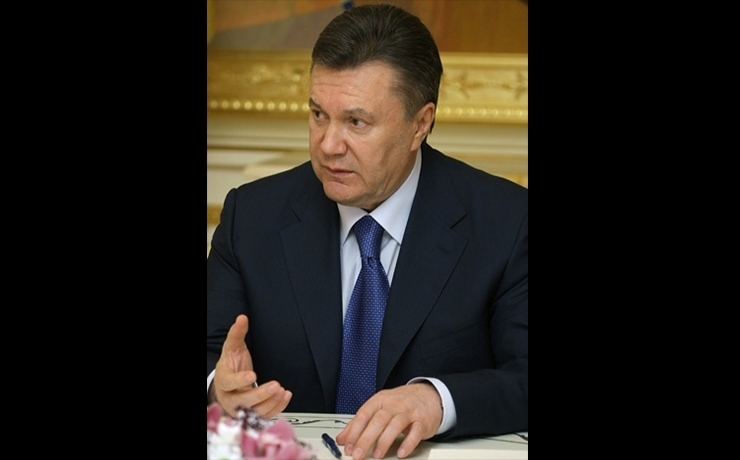 <p>Президент Украины Виктор Янукович сегодня, 11 марта, провел вторую пресс-конференцию в Ростове-на-Дону, формат которой, впрочем, не подразумевал вопросов от журналистов.</p>