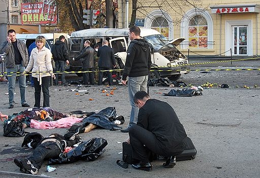 <p>В Ростове-на-Дону вынесли приговор террористам, организовавшим взрыв на рынке во Владикавказе в 2010 году, а также совершившим тяжкие преступления в республиках Ингушетия и Северная Осетия.</p>