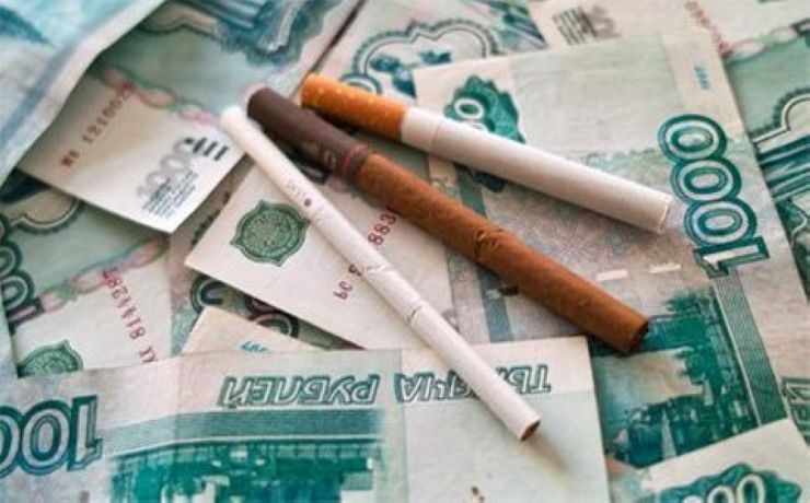 <p>К 2017 году в среднем приобретение пачки сигарет обойдется курильщикам в 90 рублей</p>