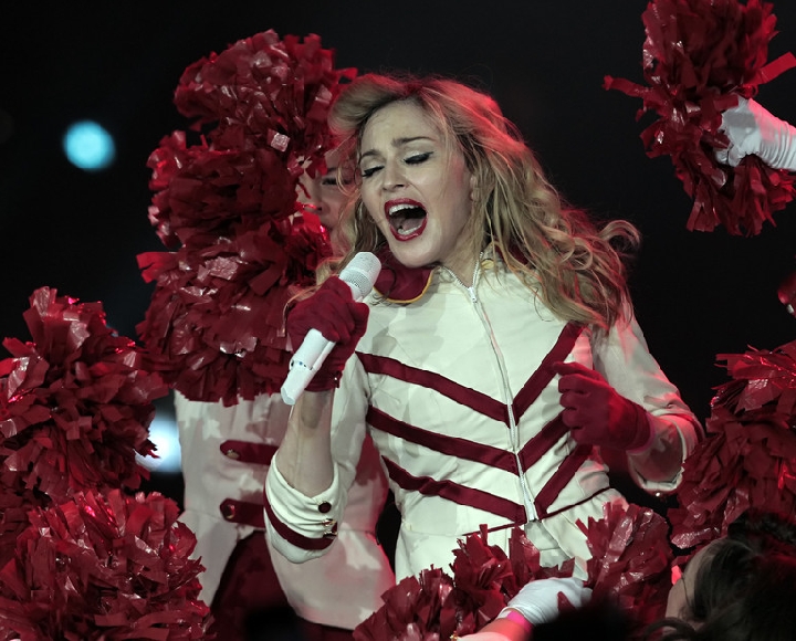Моральный ущерб от концерта Мадонны оценили в 333 миллиона рублей
