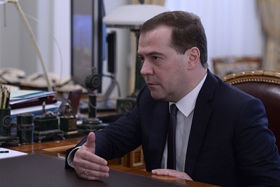 <p>Премьер-министр России Дмитрий Медведев на своей странице в соцсети подчеркнул, что власть имущие в столице Украины должны опомниться и прекратить убийства своих граждан. В противном случае, судьба страны может оказаться совсем печальной.</p>