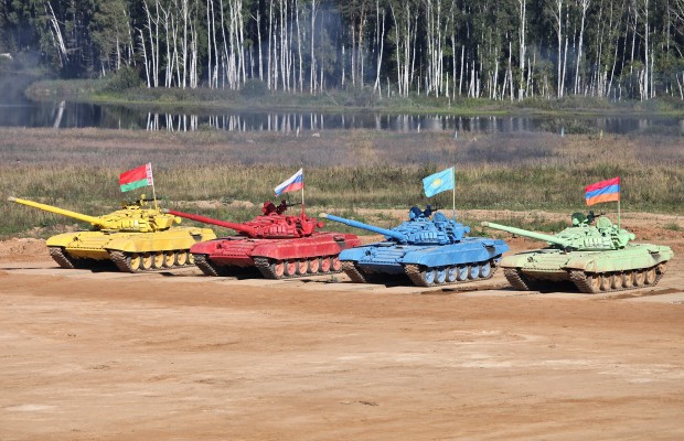 <p>Российские танкисты одержали победу в общекомандном зачете Чемпионата мира по танковому биатлону, который проходил в подмосковном Алабино с 4 по 16 августа.</p>