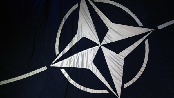 <p>В Министерстве обороны России опровергли обвинения НАТО о прямом вовлечении российских военнослужащих, бронетехники и артиллерии в боевые действия на территории Украины.</p>