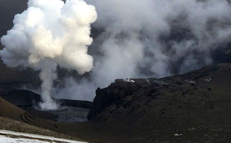 <p>Самую большую опасность извержение вулкана представляет для авиации</p>