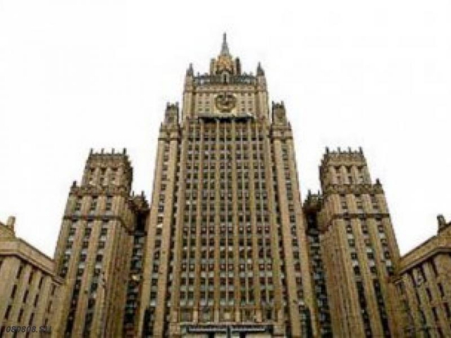<p>В Министерстве иностранных дел России заявили, что Евросоюз фактически выступает в поддержку «партии войны» на Украине, объявляя о предстоящем расширении антироссийских санкций.</p>