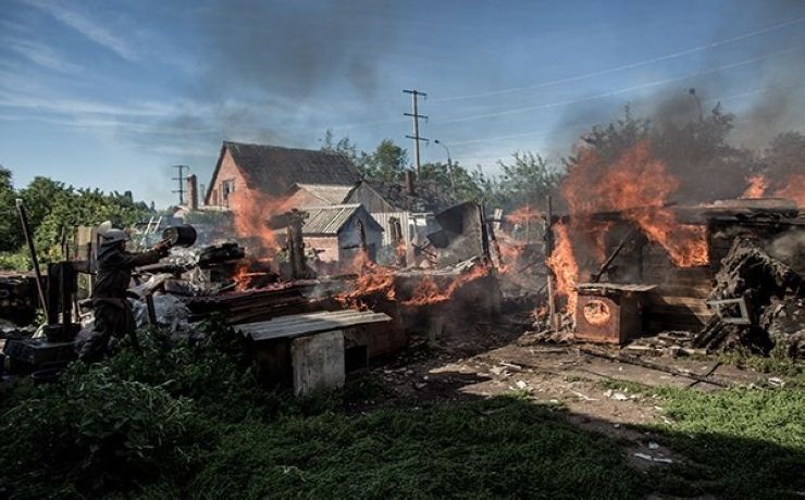<p>Большинство из представленных здесь снимков являются работами убитого в кризисной стране фотокорреспондента МИА «Россия сегодня» Андрея Стенина</p>
