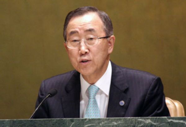 <p>Генеральный секретарь ООН Пан Ги Мун, открывая «министерскую неделю» 69-й сессии Генассамблеи ООН заявил, что никогда прежде, со времен Второй мировой войны, не было такого количества беженцев, перемещенных лиц и людей, ищущих убежище, как сегодня.</p>