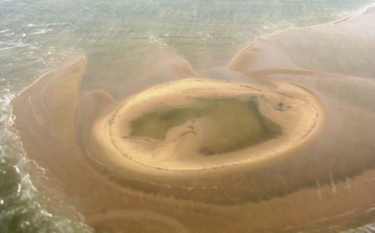 <p>Обнаруженный в море Лаптевых кусочек суши получил название Яя</p>