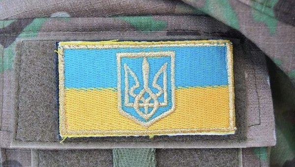 <p>Украинское агентство УНИАН сообщило, что ополченцы Новороссии используют против украинских силовиков новейшее «магнитно-резонансное» оружие, которое «разрывает все в голове».</p>