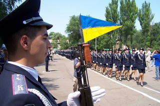 <p>Советник главы Минобороны Украины Александр Данилюк заявил, что Киев согласовал с Вашингтоном большую программу ежегодного обмена курсантами высших военно-учебных заведений.</p>