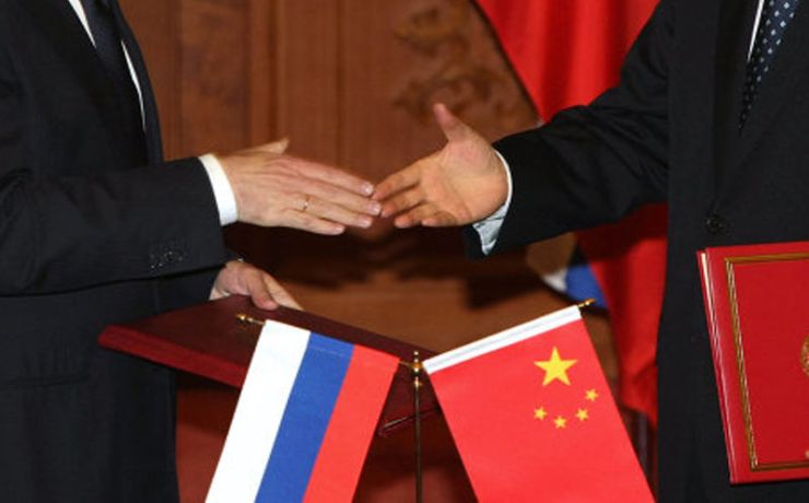 <p>По мнению Розмана, у Запада нет шансов разделить Россию и Китай, пока у руля находятся их действующие лидеры</p>