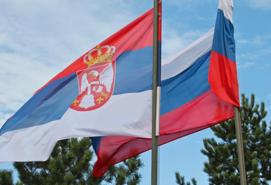 <p>Президент Сербии Томислав Николич поблагодарил Россию за самоотверженную помощь и заявил, что русско-сербское братство существовало и существует, «несмотря на время или место, независимо от общественного устройства, независимо от того, кто находился у власти».</p>
