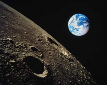 <p>Директор Института космических исследований РАН Лев Зеленый сообщил, что российские и европейские ученые готовят соглашение по совместному исследованию Луны.</p>