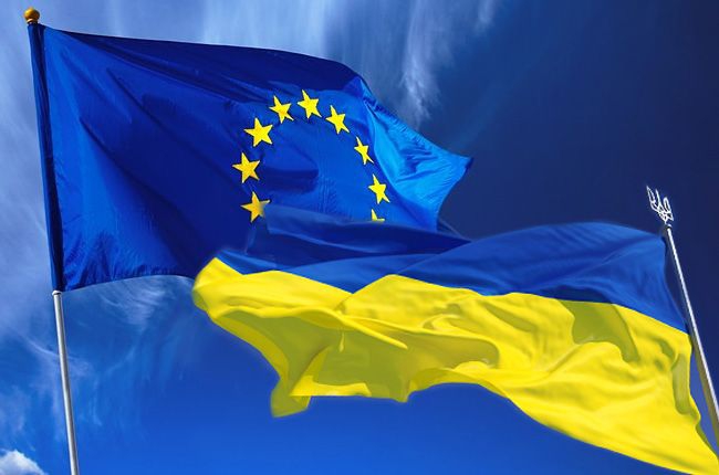 <p>Министр финансов Украины Наталия Яресько заявила, что Украина «не разочарована» помощью, которую международное сообщество оказало ей, «но, конечно, хотелось бы большего».</p>