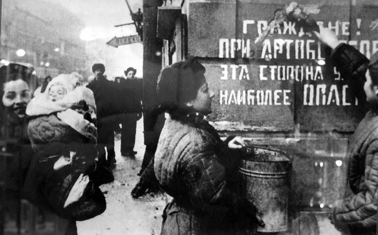 <p>Соотечественники-ветераны из 24 стран Европы и Азии съехались в Ленинград на 71-ю годовщину освобождения города от блокады.</p>