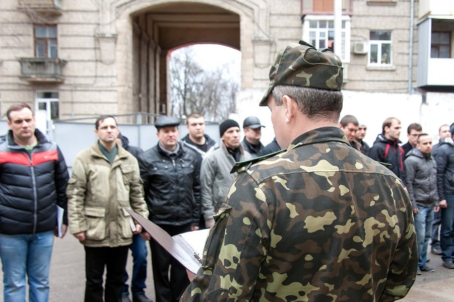 <p>В рамках мобилизации на всей территории Украины удалось набрать лишь 20 процентов от того количества солдат, которое украинское руководство собиралось отправить на убой в Донбасс.</p>