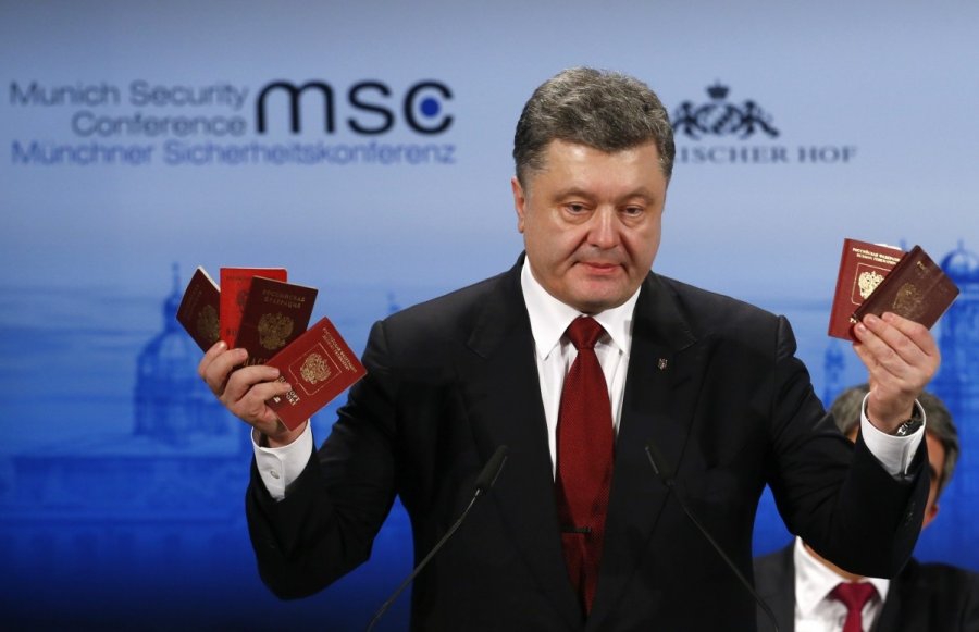 <p>Украинский президент Петр Порошенко назвал себя «президентом мира» в ходе выступления на международной конференции по безопасности в Мюнхене.</p>

<p> </p>