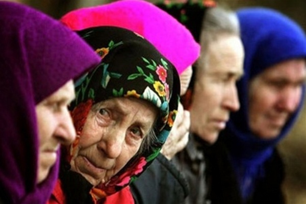 <p>Власти Украины задолжали пенсионерам, проживающим на территории Луганской народной республики, около 36,7 миллиона долларов. </p>
