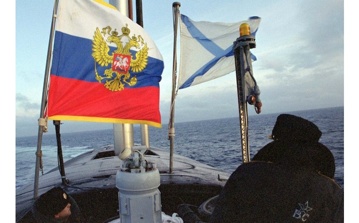 <p>Профессиональный праздник военнослужащих и гражданского персонала подводных сил ВМФ РФ ведет свой отчет с 1996 года</p>