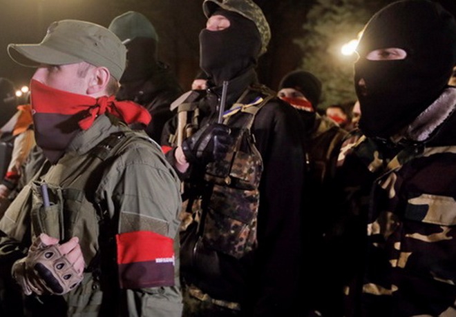 <p>Пресс-служба экстремистской группировки «Правый сектор» заявила об отводе своих боевиков с линии соприкосновения в Донбассе.</p>