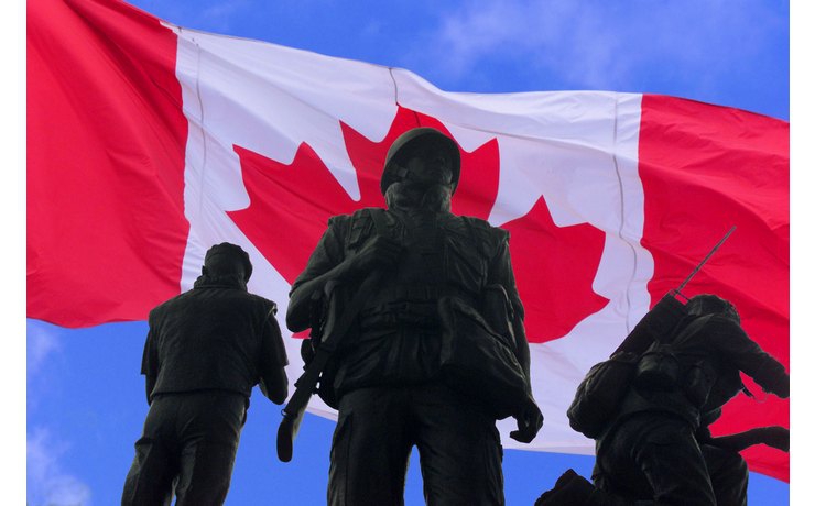 <p>Премьер-министр Канады намерен объявить об отправке канадских военнослужащих для оказания помощи военным Украины</p>