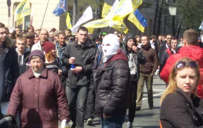 <p>В центре украинской столицы четыре тысячи человек устроили акцию с требованием обеспечить гражданам страны «европейский уровень жизни».</p>