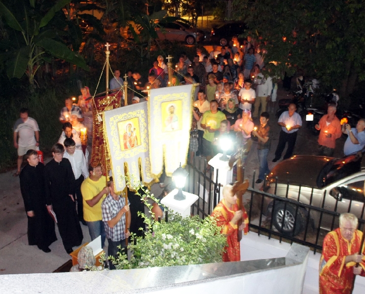 В Джакарте митрополитом Константином свершён чин освящения храма в честь Богоявления Господня