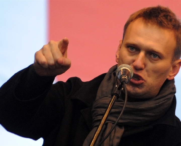 Сам Навальный не видит никакого криминала...