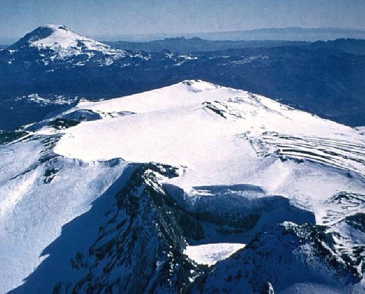 Последнее сильное извержение Копауэ было в 2000-м году.