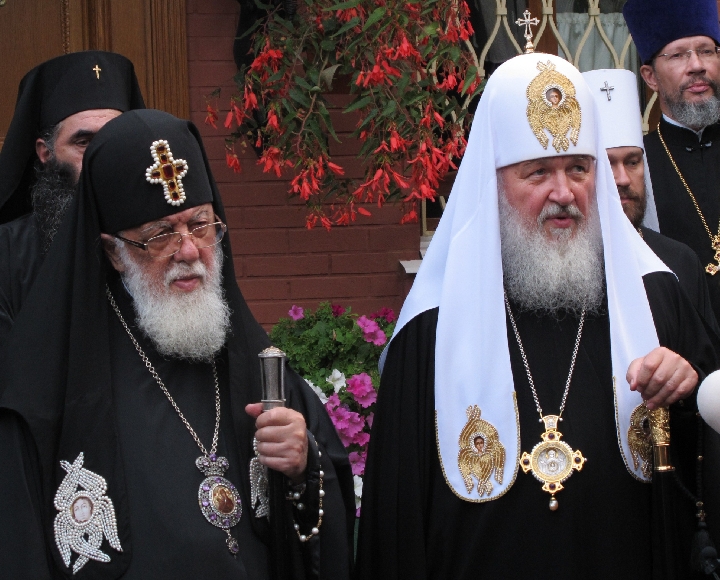 Илия направил соответствующее прошение Патриарху Кириллу в 2011 году...