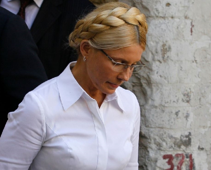 Согласно приговору, Тимошенко должна отсидеть за «газ» семь лет.