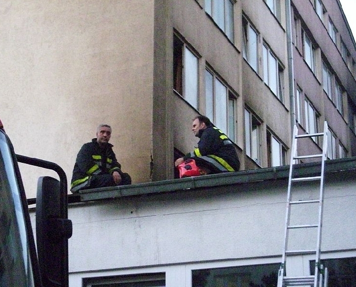 Пожарные, прибывшие на место ЧП, присвоили пожару вторую категорию сложности.
