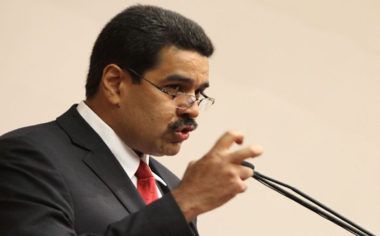 <p>После гибели трех человек во время проведения уличных демонстраций в Венесуэле президент страны Николас Мадуро решил ввести запрет на подобные протестные акции</p>