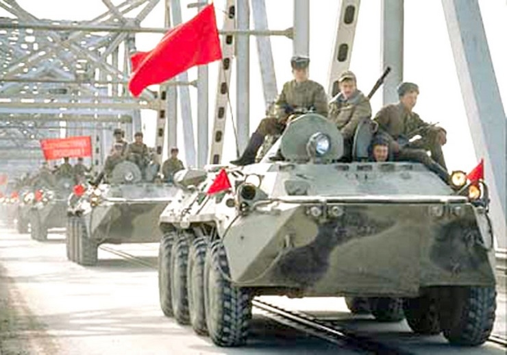 <p>15 февраля 1989 года, завершился процесс вывода советских войск из Афганистана.</p>