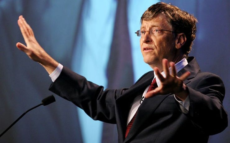 <p>На первой строчке оказался основатель Microsoft Билл Гейтс с 76 миллиардами долларов</p>