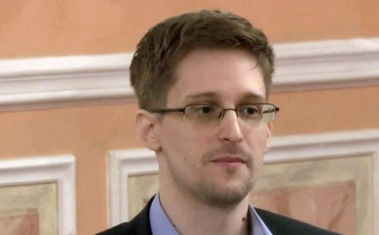 <p>В течение последующих двух лет США будут заниматься устранением ущерба, который стране нанес Эдвард Сноуден</p>