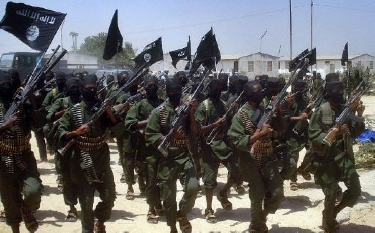 <p>В своем выступлении на местном радио один из боевиков Фуад Шонголе заявил, что Штаты, проводя военные операции на Африканском Роге, выступают «против Корана»</p>