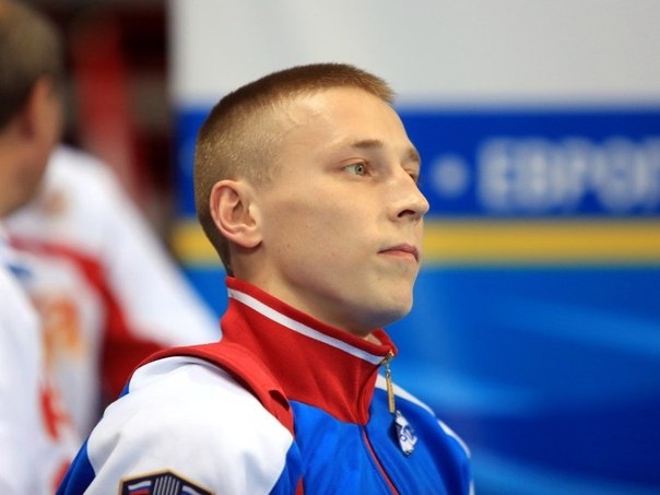 <p>Российский спортсмен Денис Аблязин завоевал золотую медаль в вольных упражнениях на чемпионате Европы по спортивной гимнастике.</p>