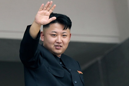 <p>Северокорейский лидер Ким Чен Ын поздравил президента Российской Федерации Владимира Путина с Днем России.</p>