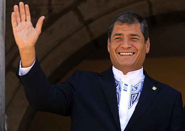 <p>Президент Эквадора Рафаэль Корреа объявил конкурс на самый абсурдный бюрократический механизм в государственной системе, победитель которого получит спецприз.</p>