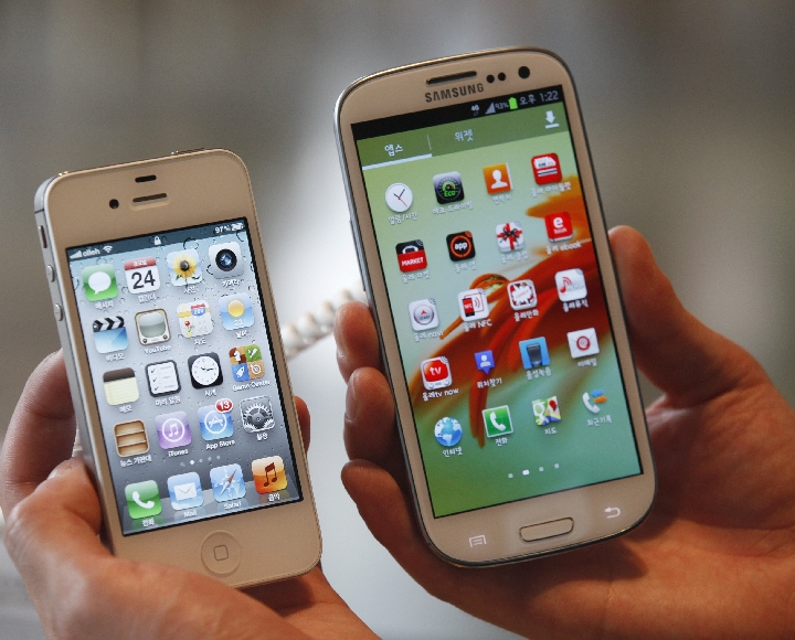 Наиболее популярный Galaxy S III судом не рассматривался и в список, представленный в суд, не входит.