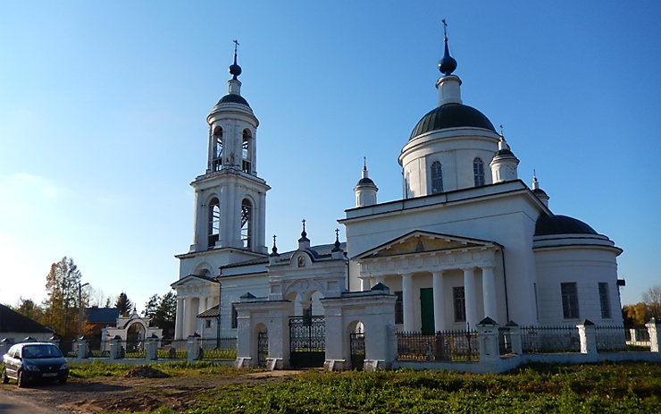 <p>Церковь Вознесения Господня в селе Борщёво была построена в 1834-1840 годах</p>