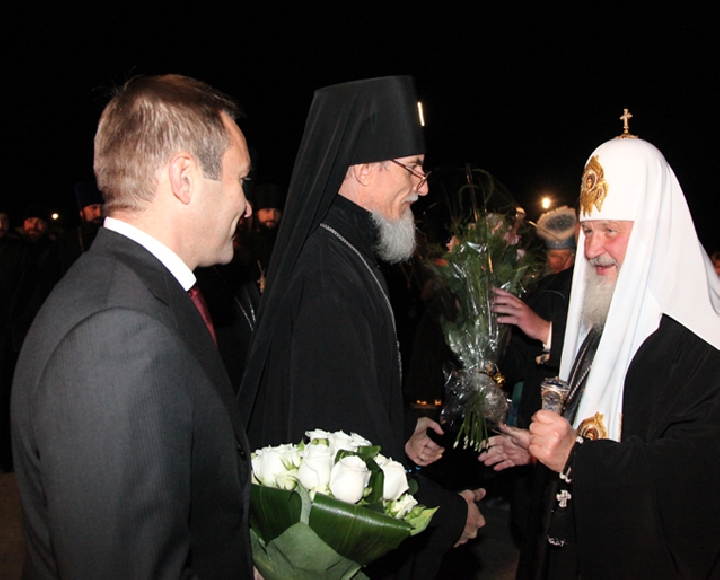 В день перенесения мощей Святого князя Александра Невского Патриарх освятит храм 
