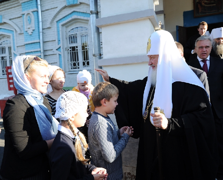 Завершая свой визит в Красноярскую митрополию, патриарх призвал хранить ценности предков.
