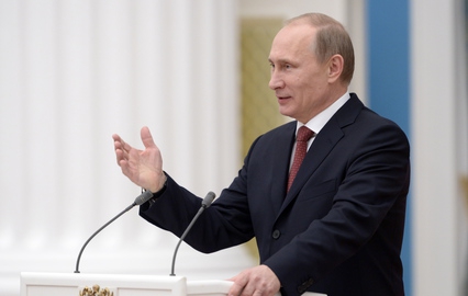 <p>Президент России Владимир Путин раскритиковал обилие вывесок на иностранных языках в российских городах.</p>