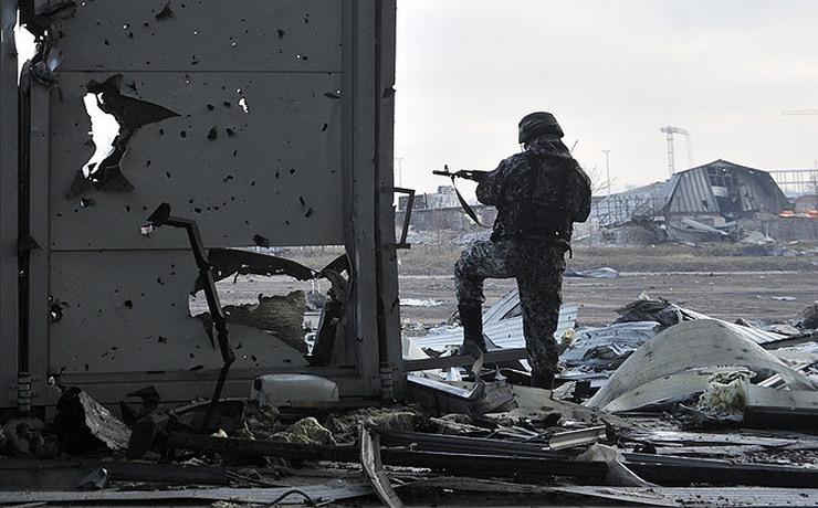 <p>Части украинской армии были вынуждены покинуть 31-й блокпост в районе населенного пункта Крымское под Луганском</p>