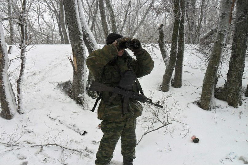 <p>Представитель Министерства обороны Донецкой народной республики Владислав Бриг заявил, что армии Новороссии необходимо набрать 30 тысяч человек, чтобы удержать занятые ранее рубежи.</p>
